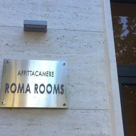 Roma Rooms Ancona Bagian luar foto